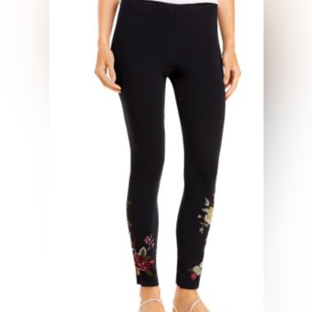 Floral Embroidered Black Leggings